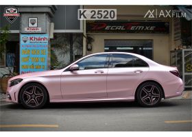 Mercedes C300 wrap hồng sakura