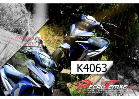 Tem Exciter 2012 phối xanh trắng đen
