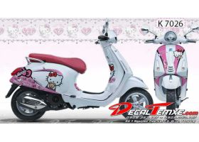 Tem Vespa Primavera Hello Kitty