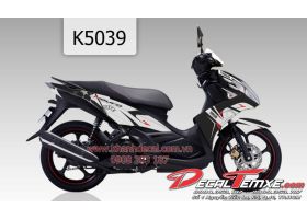 Tem Nouvo 5 thể thao trắng đen