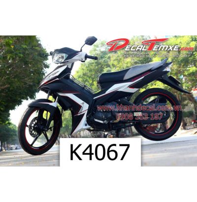 Tem Exciter 2010 phối màu đen trắng