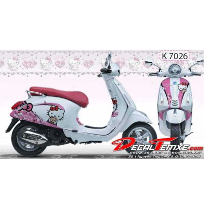 Tem Vespa Primavera Hello Kitty