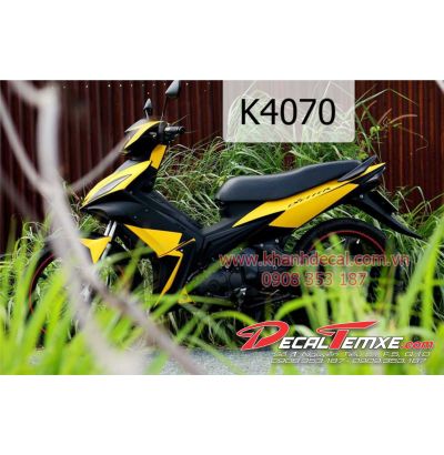 Tem Exciter 2010 phối màu đen vàng