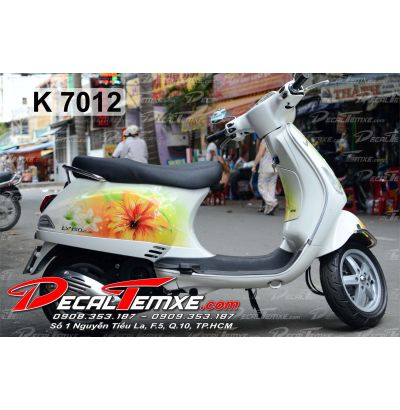 Tem Vespa Hoa vàng