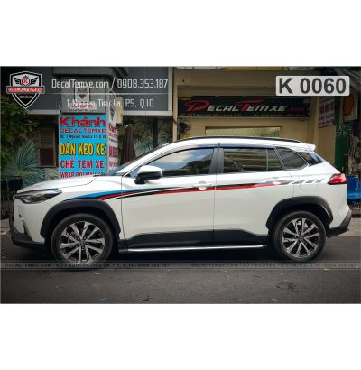 Tem Corolla Cross 0060