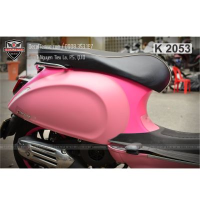 Vespa Sprint wrap phối 2 màu hồng nhám