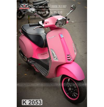 Vespa Sprint wrap phối 2 màu hồng nhám