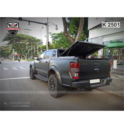 Ford Raptor wrap đen mờ