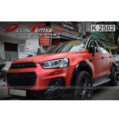 Chevrolet Captiva wrap đỏ nhôm xước