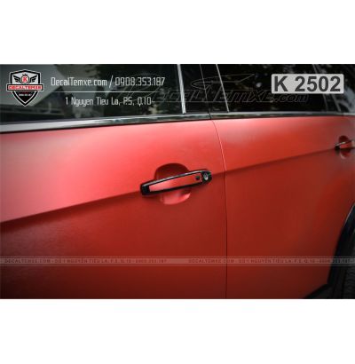Chevrolet Captiva wrap đỏ nhôm xước