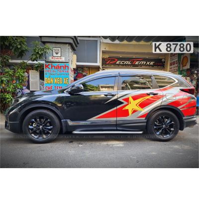 Tem CRV cờ Việt Nam cách điệu