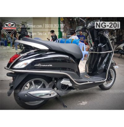 Khung inox bảo vệ xe Nozza Grande